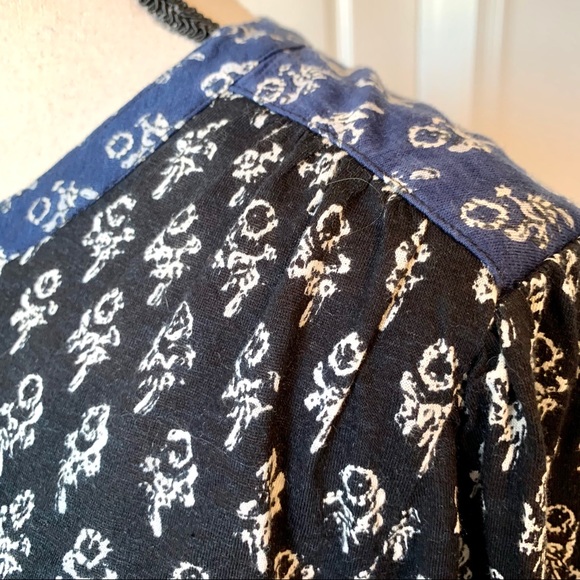 LUCKY BRAND Floral Peplum Button Down—SZ. Large - Picture 4 of 15